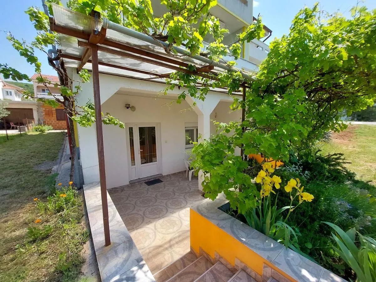 Apartment Ankica Punat