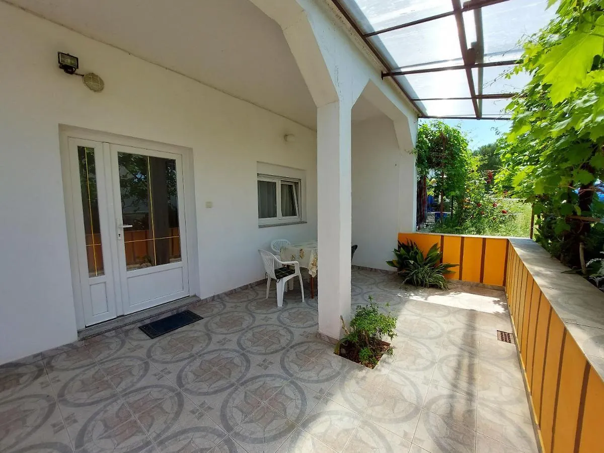 Apartment Ankica Punat